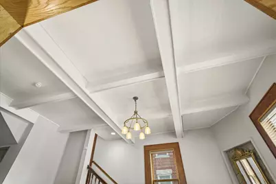 703 W Wood Street W, Bloomington, IL 61701 - Photo 9