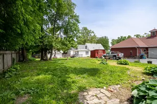 703 W Wood Street W, Bloomington, IL 61701 - Photo 31