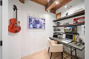 811 W Aldine Ave, Chicago, IL 60657 - Photo 25