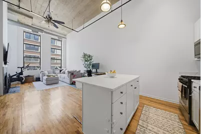 758 N Larrabee Street #514, Chicago, IL 60654 - Photo 5