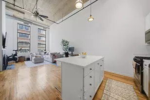 758 N Larrabee St, Chicago, IL 60654 - Photo 5