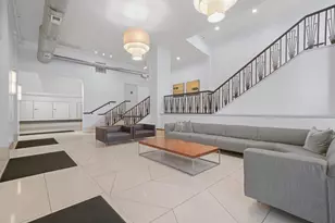 758 N Larrabee St, Chicago, IL 60654 - Photo 21