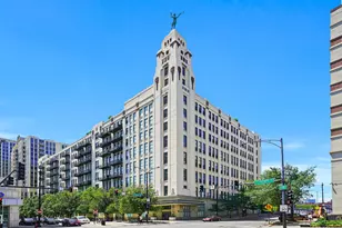 758 N Larrabee St, Chicago, IL 60654 - Photo 1