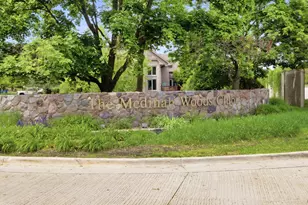 1398 Medinah Dr, Itasca, IL 60143 - Photo 3