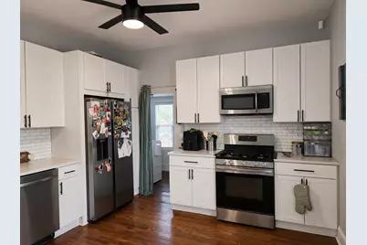 210 E 6th Avenue, Clifton, IL 60927 - Photo 9