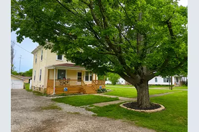 210 E 6th Avenue, Clifton, IL 60927 - Photo 3