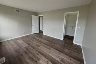 675 Fieldcrest Dr, South Elgin, IL 60177 - Photo 27