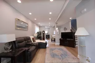 4719 W Warwick Ave, Chicago, IL 60641 - Photo 5