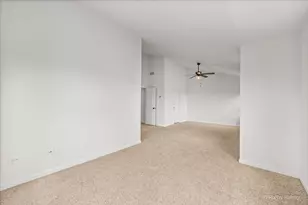 1131 Falcon Ridge Dr, Elgin, IL 60124 - Photo 33