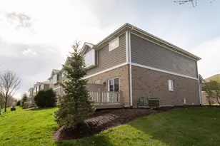 12420 Lacey Dr, Lemont, IL 60439 - Photo 3