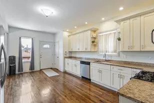 2511 Highland Ave, Berwyn, IL 60402 - Photo 3