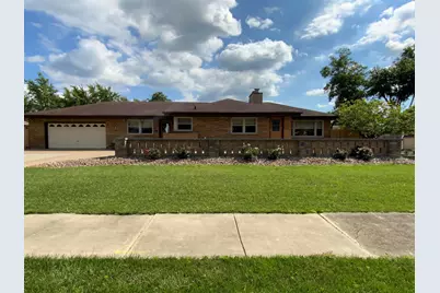 378 Oakwood Drive, Crete, IL 60417 - Photo 5