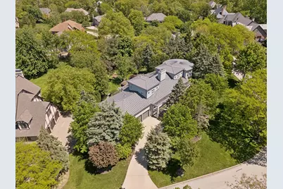 125 Circle Ridge Drive, Burr Ridge, IL 60527 - Photo 49