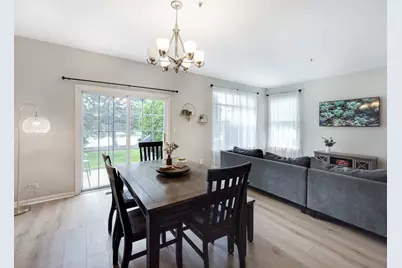 831 Stuarts Drive #831, Saint Charles, IL 60174 - Photo 7