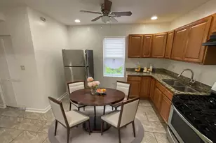 1320 W 57th St, Chicago, IL 60636 - Photo 7