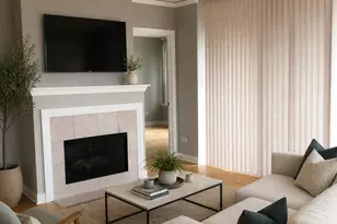 200 N Jefferson St, Chicago, IL 60661 - Photo 5