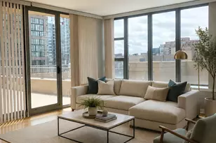 200 N Jefferson St, Chicago, IL 60661 - Photo 3