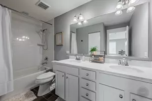 4275 Fiona Ln, Lisle, IL 60532 - Photo 31