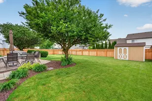 929 Churchill Dr, Plano, IL 60545 - Photo 47