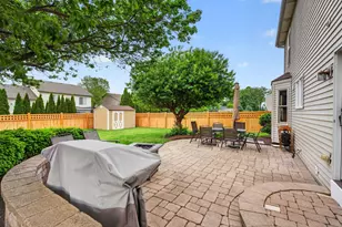929 Churchill Dr, Plano, IL 60545 - Photo 51