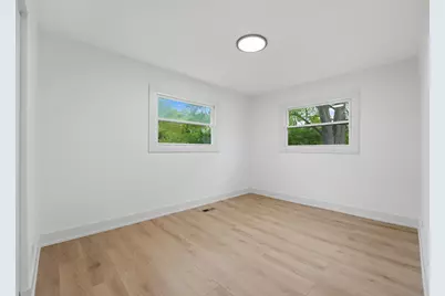 960 Basswood Street, Hoffman Estates, IL 60169 - Photo 23
