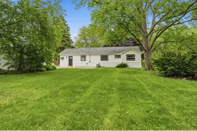 960 Basswood Street, Hoffman Estates, IL 60169 - Photo 35
