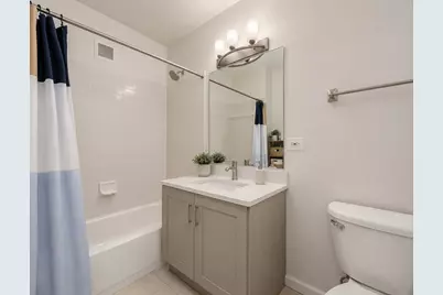 600 N Dearborn Street #1705, Chicago, IL 60610 - Photo 15