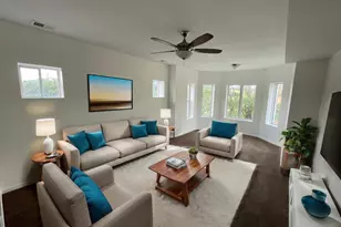 649 E Marquette Rd, Chicago, IL 60637 - Photo 9