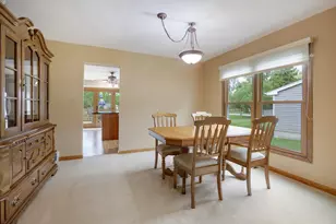 11002 Janice Dr, Huntley, IL 60142 - Photo 5