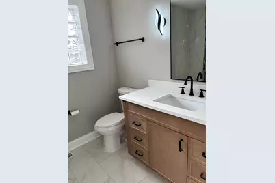 6127 W 79th Place, Burbank, IL 60459 - Photo 3