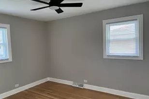 6127 W 79th Pl, Burbank, IL 60459 - Photo 17