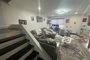 5700 Dutch Mill Ct, Hanover Park, IL 60133 - Photo 5