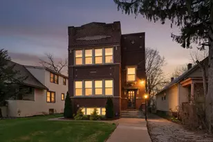 10226 S Charles St, Chicago, IL 60643 - Photo 19