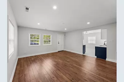 570 Andover Street, Chicago Heights, IL 60411 - Photo 9