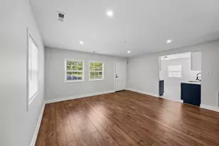 570 Andover St, Chicago Heights, IL 60411 - Photo 9