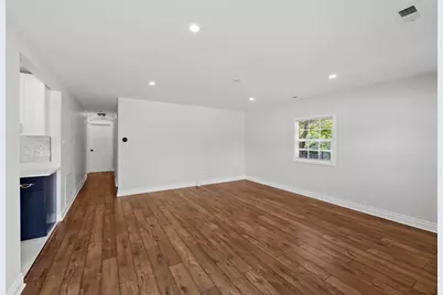 570 Andover Street, Chicago Heights, IL 60411 - Photo 5