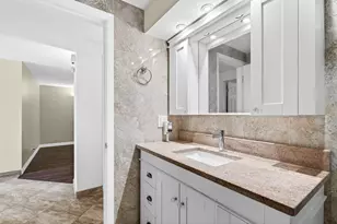 4730 N Kenneth Ave, Chicago, IL 60630 - Photo 19