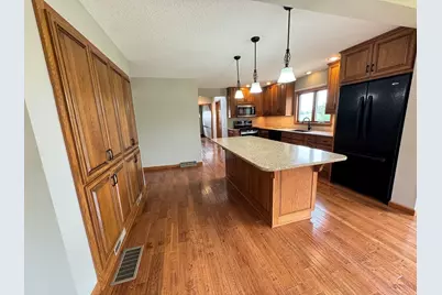 25303 Spring Valley Road, Shannon, IL 61078 - Photo 9