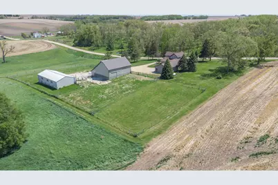 25303 Spring Valley Road, Shannon, IL 61078 - Photo 5
