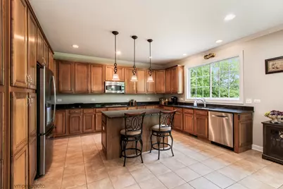 224 Red Oak Court, Island Lake, IL 60042 - Photo 15