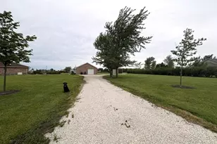 31025 N 2400 E Rd, Dwight, IL 60420 - Photo 15