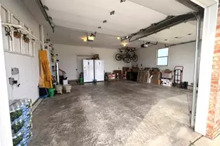 31025 N 2400 E Rd, Dwight, IL 60420 - Photo 7