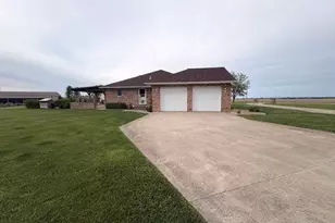 31025 N 2400 E Rd, Dwight, IL 60420 - Photo 5