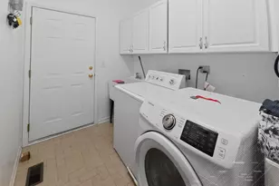 785 Barclay Dr, Bolingbrook, IL 60440 - Photo 13