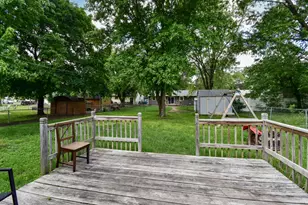 1205 N Nixon Dr, Pontiac, IL 61764 - Photo 23