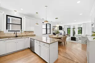 3827 N Greenview Ave, Chicago, IL 60613 - Photo 9