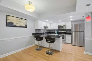 706 Waukegan Rd, Glenview, IL 60025 - Photo 9