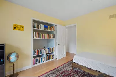 706 Waukegan Road #206-C, Glenview, IL 60025 - Photo 11