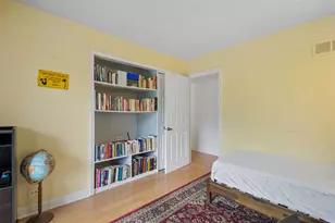 706 Waukegan Rd, Glenview, IL 60025 - Photo 11