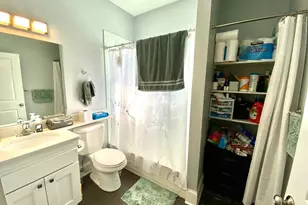 717 W Belmont Ave, Chicago, IL 60657 - Photo 5